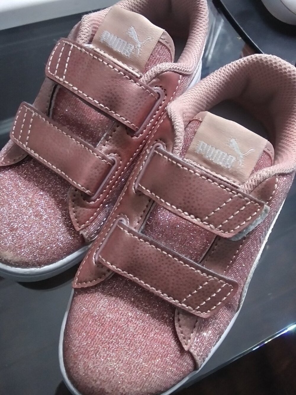 PUMA Kids Puma Smash V2 Glitz Glam Pink/White Fastner Shoe/Sneaker sz 12C